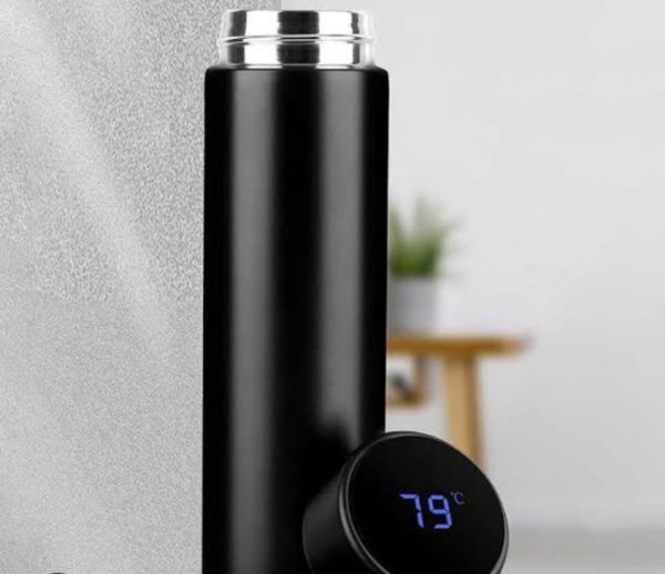 (500 Ml ) Temperature Display Indicator Insulated Stainless Steel Hot & Cold Flask Bottle (random Color)